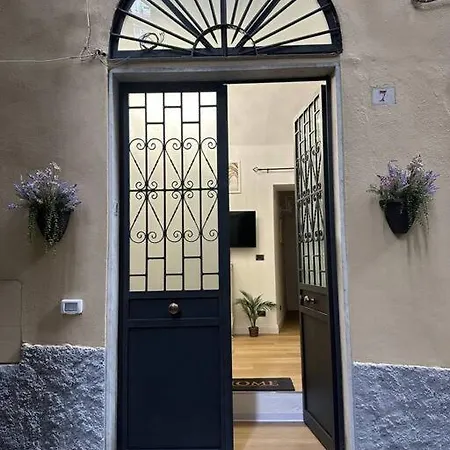 Alle Pietre Preziose - Apartment Genoa