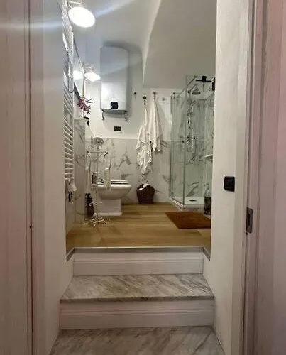 Alle Pietre Preziose - *